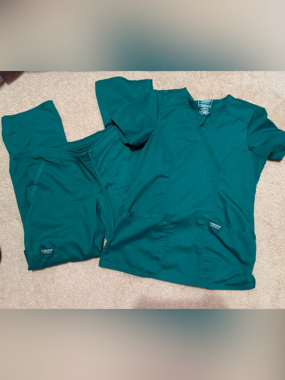 Cherokee Workwear Scrub Set